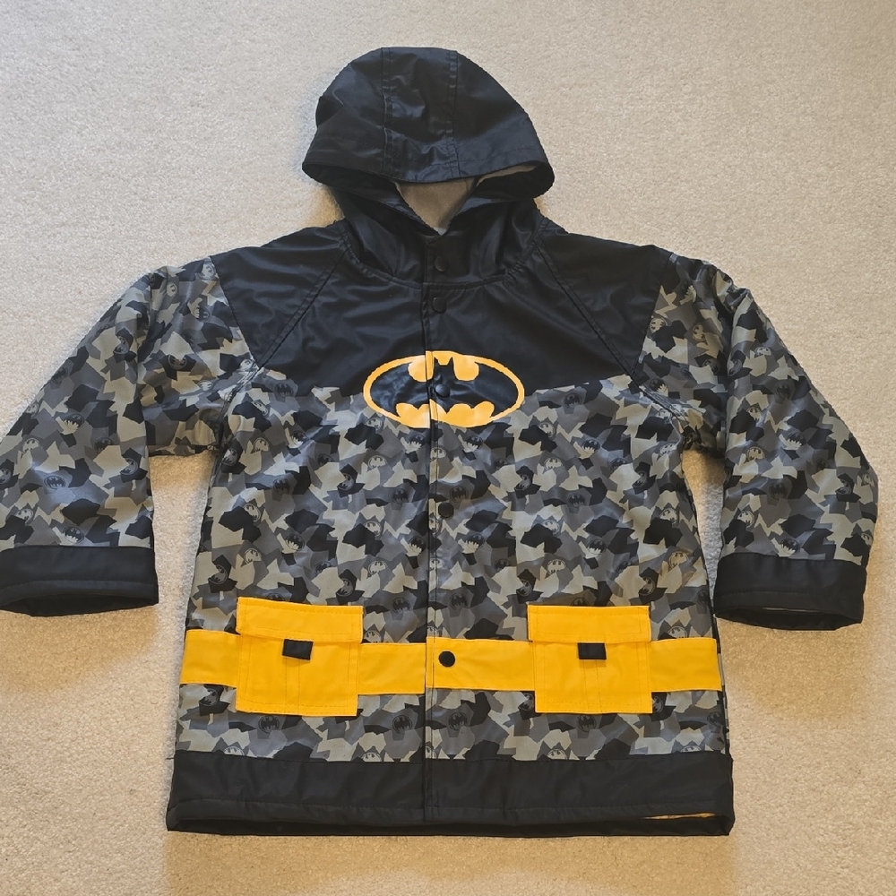 Western Chief Boys Size 7 Batman Hooded Raincoat Jacket with Yellow Accents